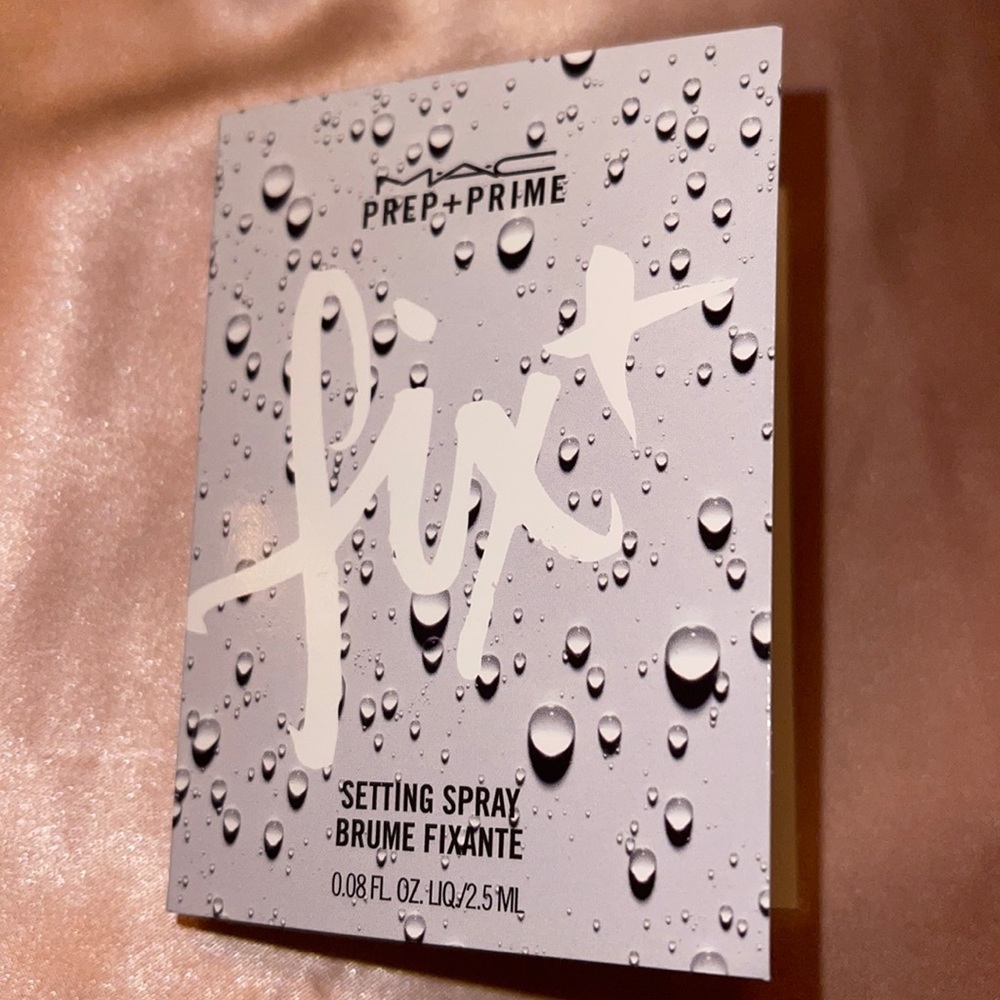 5/$25 🖤 MAC FIX+ Setting Spray